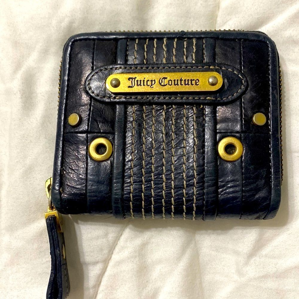 GUC Juicy Couture Mini Zip Wallet